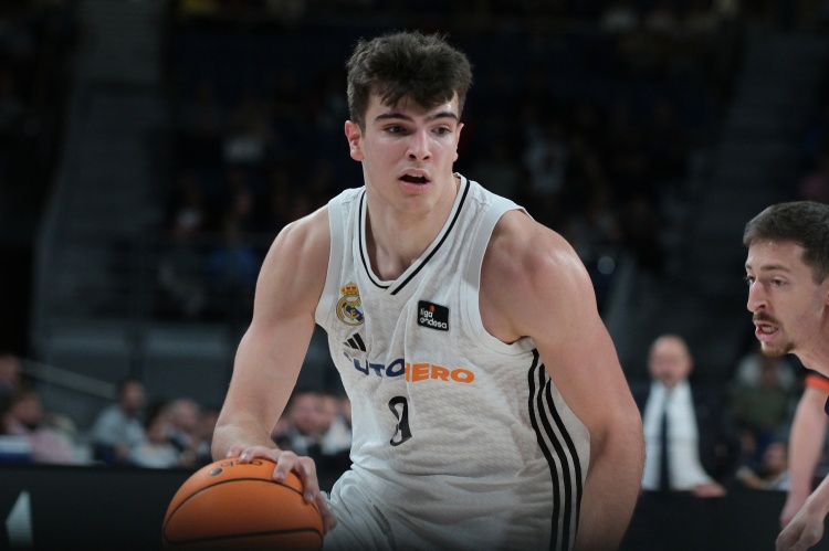 杨瀚森同款困境！绿军首轮秀冈萨雷斯：英文水平有限 难理解战术